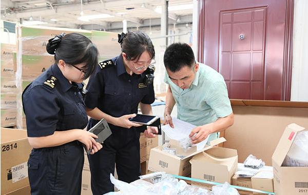 鄭州海關(guān)：前11個月，河南省外貿(mào)進(jìn)出口總值5024.8億元，其中民營企業(yè)進(jìn)出口1366.3億元
